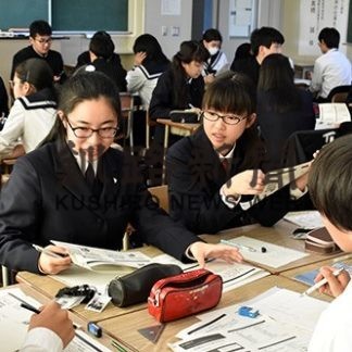 チーム医療の姿勢学ぶ 中高生ら「メディカル講座」(2019-10-01)