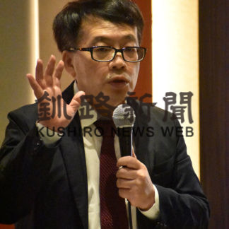 鈴木教授が貿易協定について講演(2019-10-20)