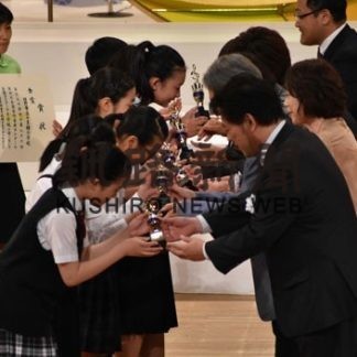 Ｎコン　納得の歌声披露(2019-10-23)_4