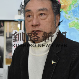 釧新郷土芸術賞　長倉さん(2019-11-22)