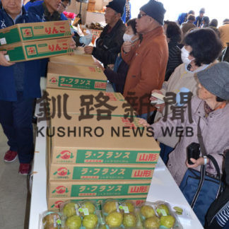 村山市の特産品を一堂(2019-11-26)