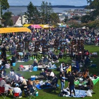 牡蠣まつり３万人割れ(2019-10-23)