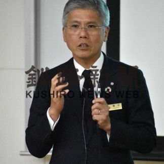 釧路公立大学でＪＡＬ副社長が講義(2019-12-17)