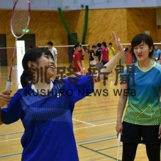 基礎練習に汗、バドミントン強化練習会(2019-08-02)