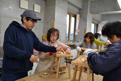 地元木材で椅子作り 札幌のデザイナー講師(2019-11-29)