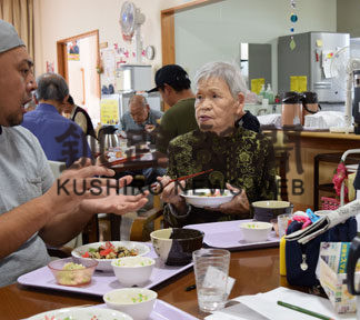 高齢者に地場産魚介を(2019-09-22)
