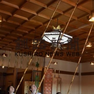 鳥取神社ですす払い(2019-12-30)