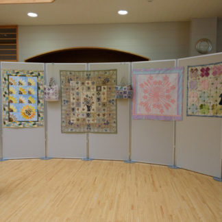 パッチワーク彩の会会員らの力作ずらり作品展(2019-09-03)