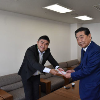 釧路大漁どんぱく　ＰＲに１５万円拠出　明治安田生命釧路支社(2019-09-08)