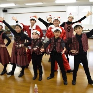 キッズロケット22日Ｘマスコンサート　子供ら練習に熱(2019-12-17)