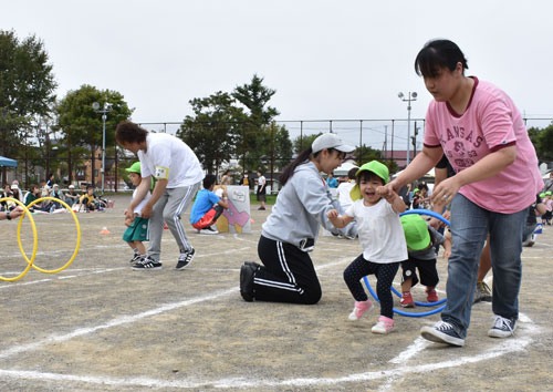 紅白リレーに大声援 釧路共栄(2019-09-12)