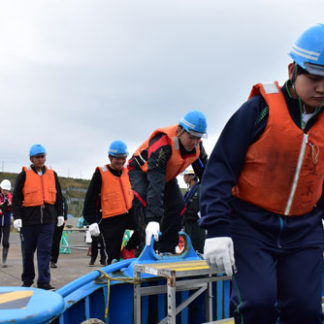 多彩な業種見聞深める　根室高生、職業体験(2019-10-16)