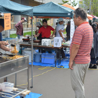 日曜朝市　人気定着　(2019-09-03)