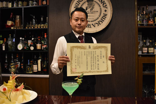 バーテンダー技能技術大会 佐久間さん準優勝(2019-09-26)