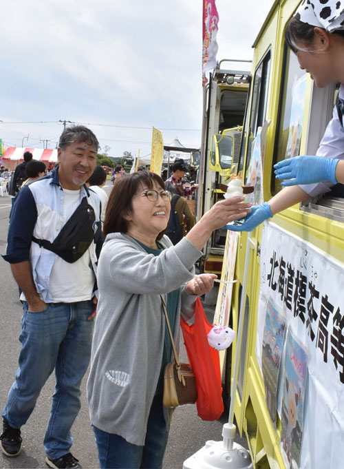 しべパフェに舌鼓 仮想!道の駅フェス(2019-09-25)