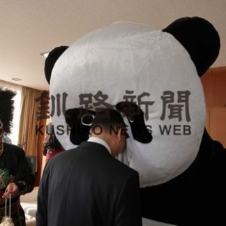 新根室プロレスに感謝状(2019-12-18)_2