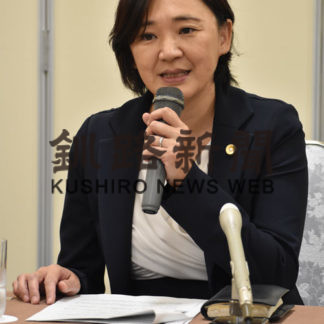 生活底上げなど７項目　篠田氏政策発表(2019-09-08)