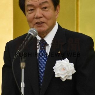 伊東氏５選へ意欲　釧路で新年交礼会(2020-01-21)