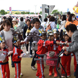 社明運動街頭啓発(2019-07-08)