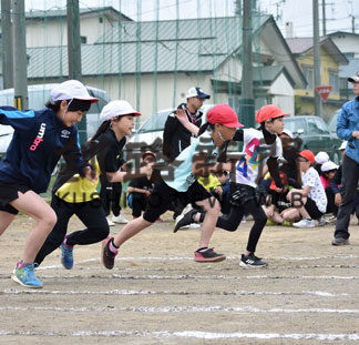 雨天順延　小学校２校で運動会(2019-07-02)