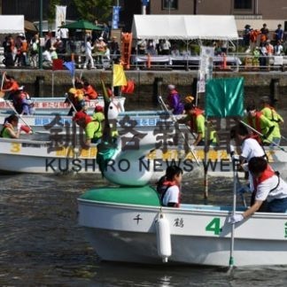 気温に恵まれ熱戦繰り広げる　釧路舟漕ぎ大会　(2019-08-04)