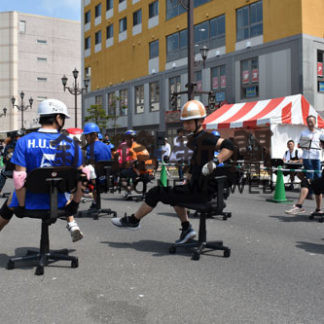 ユニークな競技　観戦市民楽しむ(2019-08-05)