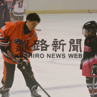 ＩＨ法政大　地元の小学生に指導(2019-08-19)