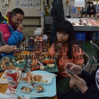 春節　釧路もにぎわう(2020-01-26)