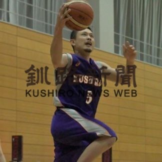 釧新杯バスケ、一般男子４強出そろう(2020-01-20)