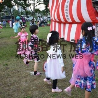 かわいく着こなし　新富士１号公園(2019-08-20)