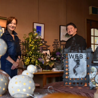 田村さん、石丸さん　陶製品や絵画紹介　２人展(2019-07-09)