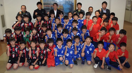 サッカー全道大会出場表敬 健闘を誓う(2019-07-06)