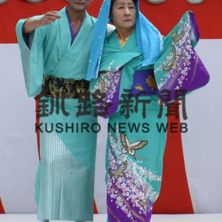 ステージ華やかに　サロンなごみ(2019-08-29)