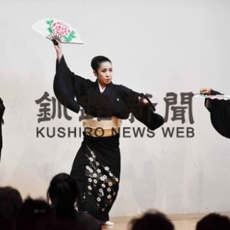 師匠の心受け継ぎ活動　日本舞踊花柳流寿登芳会が新春の集い(2020-01-22)