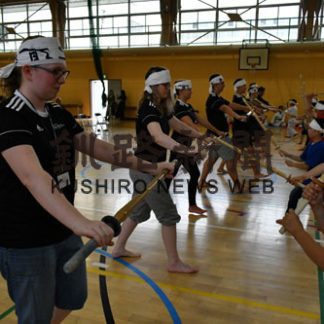 日独スポーツ少年団　折り紙、剣道などで交流(2019-08-06)