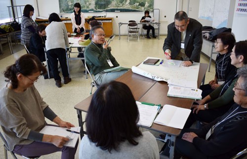 白糠の介護支援養成講座で意見交換(2020-02-01)