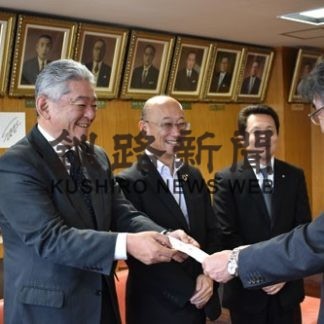 数学検定料を免除　釧路ロータリーク(2019-07-10)