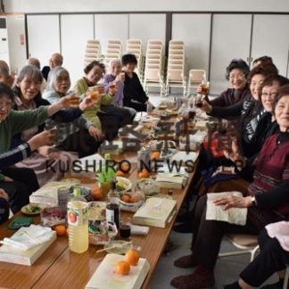 昭和中央町内会の新年会で安全バトン全戸配布(2020-01-23)