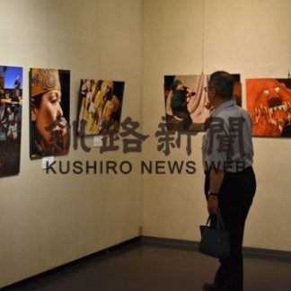 輝ける瞬間感じて　三浦さん写真展(2019-08-15)