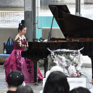 ＥＧＧコンサート　観客を魅了(2019-08-26)