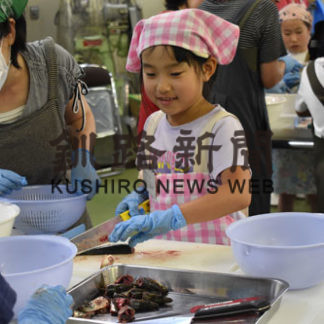 親子でイワシ缶作り挑戦(2019-08-08)