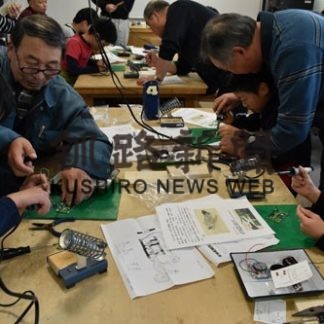 児童らラジオ製作体験(2020-01-14)