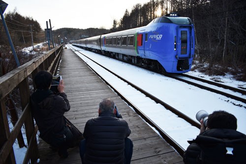 白糠・古瀬駅に鉄道ファン多数訪問(2020-02-01)