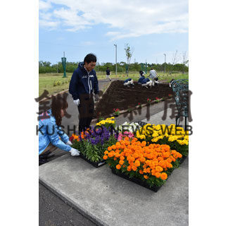 特養で奉仕活動　北ローターアクトク　(2019-06-15)