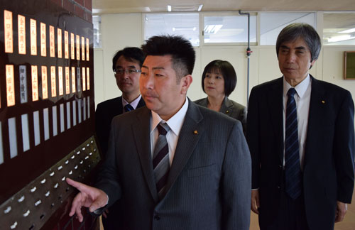 新人議員 4人初登庁(2019-05-10)