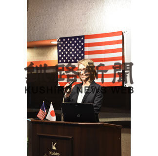 留学で世界に目向けて チェン首席領事が講演(2019-06-28)