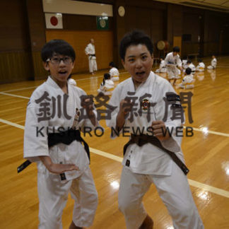 少林寺拳法全道準V、全国へ　園部君と田中君　(2019-07-25)