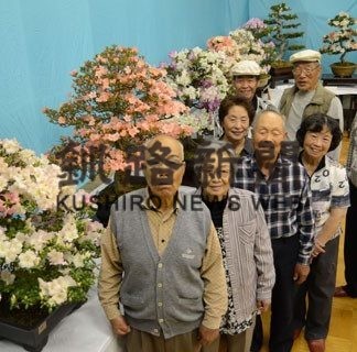 あでやかなサツキが並ぶ「第３５回中西別さつき祭り」(2019-06-02)