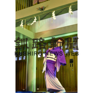 阿寒町の野地さん日本舞踊を披露厳島神社例大祭(2019-07-25)