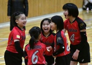 小学生バレー、芦野と桜が丘朝陽が初Ｖ(2020-02-04)_2